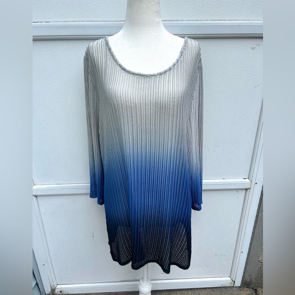 Chicos Travelers Tunic Top Women 3/XL Dip Dye Ombré Blue Gray Loose Knit Stretch - Picture 10 of 13